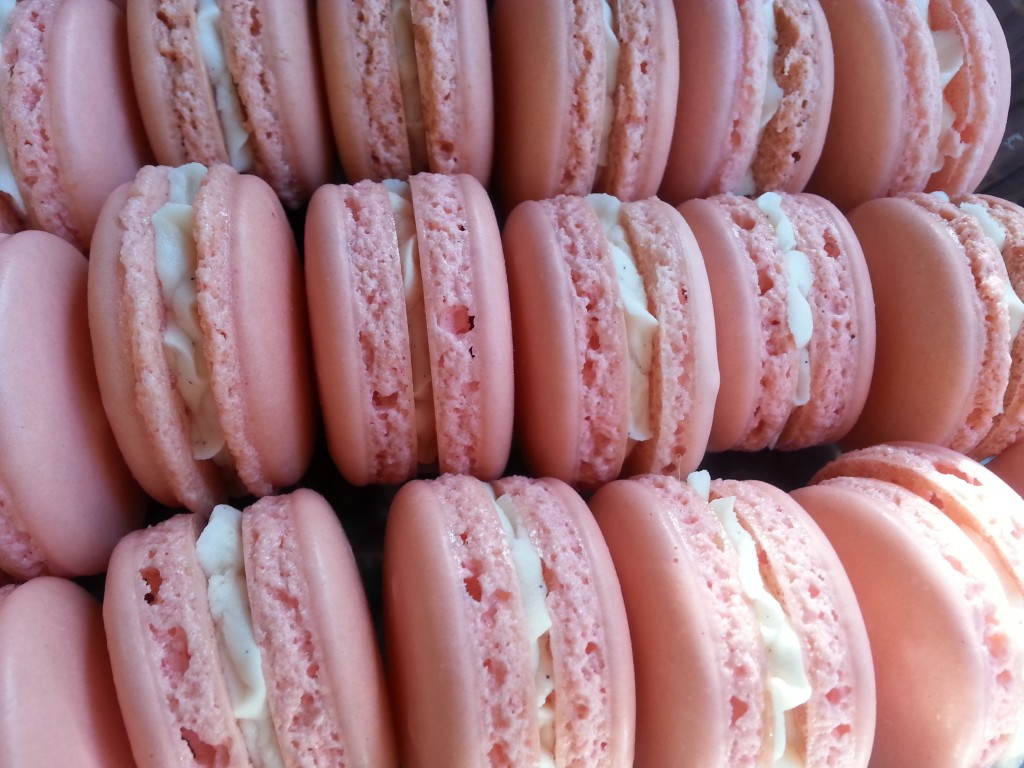 5 star macaron macarons top rated best oklahoma mail order hand made vanilla buttercream macaron
